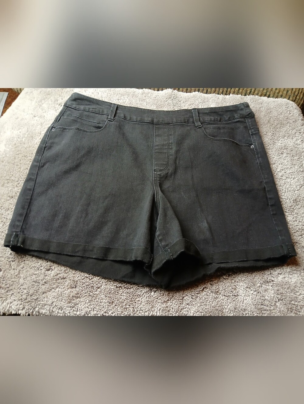 Time And Tru Black Denim Pull On Stretch Shorts Cuffed Sz Xl(16-18)